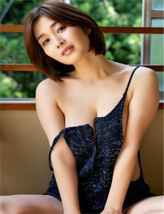 456亚洲人成影院在线观-李由美