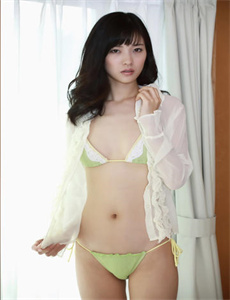 不卡美剧-男人吸奶日进去视频